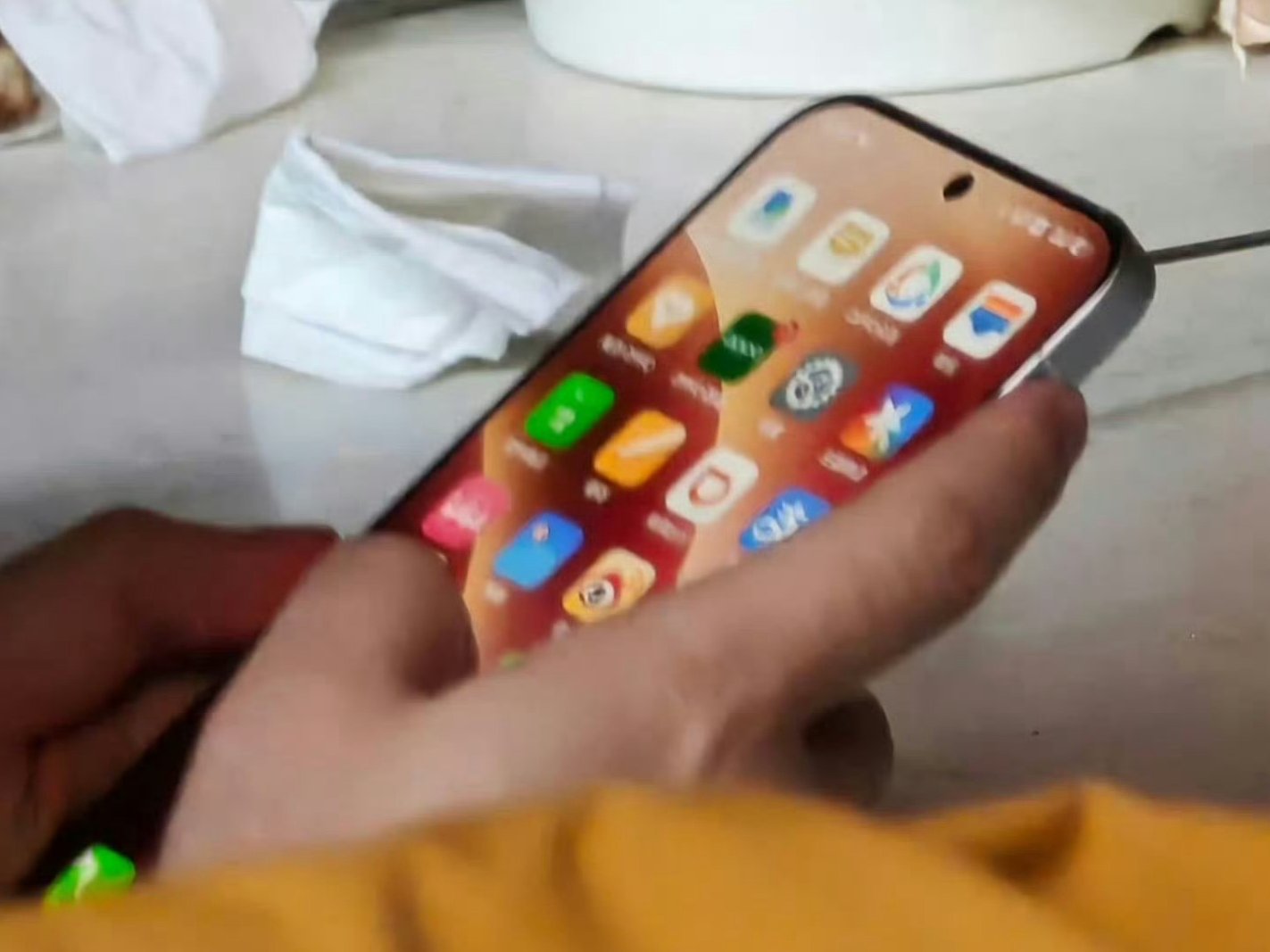 OPPO Find X8’in Tüm Özellikleri Sızdırıldı Detaylar Ortaya Çıktı