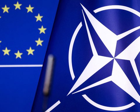 Avrupa'nın NATO Sonrası Askeri İttifak Arayışı: Bir Analiz