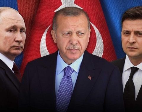 Putin’in İstanbul Hamlesi: Barış mı, Zaman Kazanma Taktiği mi?