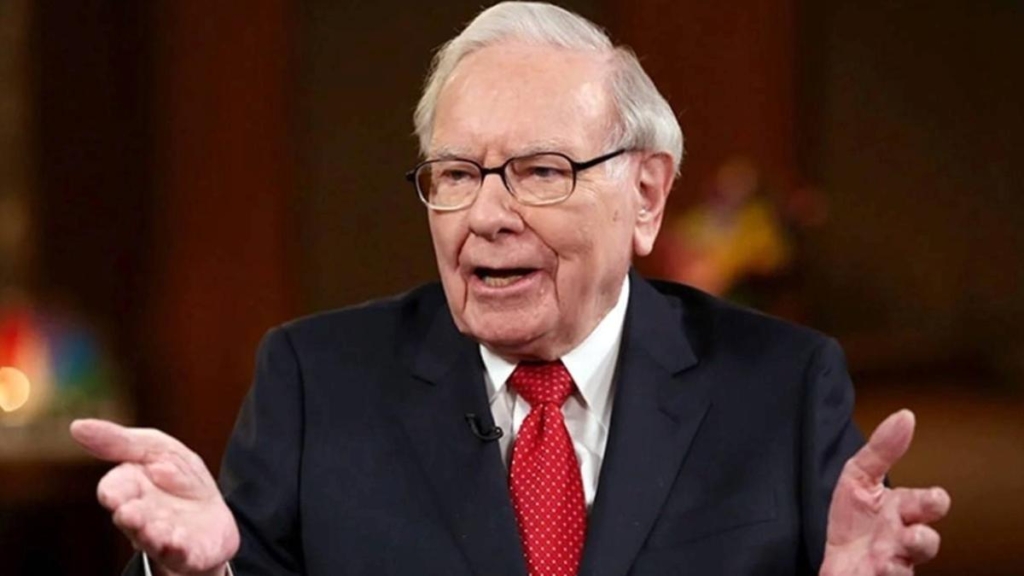 Warren Buffett: Tutumlu milyarder, McDonald’s kahvaltılarından ara sıra yaptığı savurganlıklara kadar servetini nasıl harcıyor?